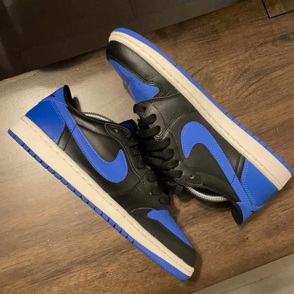 Preowned Nike Air Jordan 1 Retro Low OG Royal